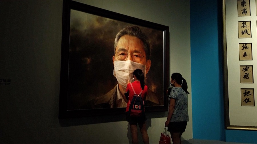 鐘南山畫(huà)像展，鐘南山口罩畫(huà)像，疫情下的畫(huà)展